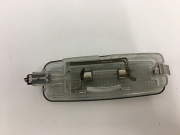 фото thumb №13, Audi лампа освітлення кабіни 8l0947105a