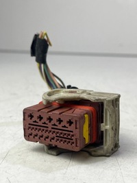 фото thumb №7, Разъёмы штекер колодка коробка предохранителей bsm r05 peugeot citroen