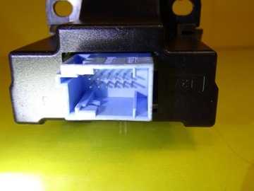 фото thumb №7, Кнопка выключатель тормоза ручного renault megane iii 8200270266b nr18