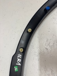 фото thumb №9, Land rover discovery sport молдинг na крыло правое зад lk72290e22c