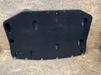 фото thumb №1, Maserati quattroporte захист підвіска плита nowa oryg. 670031359