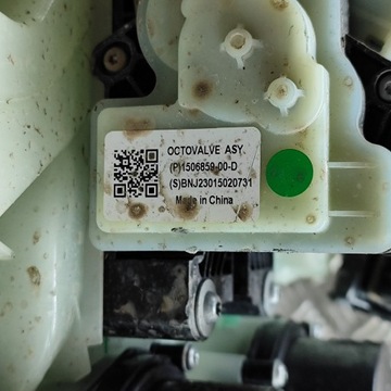 фото thumb №9, Tesla модель y 2023 інші оснащення електричні