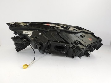 фото thumb №13, Audi q7 4m лампа права matrix 4m0941036c 4m0941784c ковзун джгут