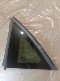 Купить Треугольник стекло задняя левая renault captur 2 833076629r,633071277r, фото thumb