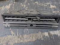 фото thumb №1, Панель обдув mercedes w114 w115 решётка