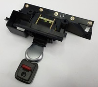 фото thumb №1, Pas лівий задня кліпса mercedes sl r230 2308600586