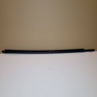 фото thumb №12, Mazda 2 15r- молдинг накладка стёкла правое перед oem номер d09l50640b