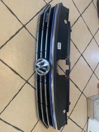 фото thumb №1, Vw passat b8 gte решітка радіатора решітка радіатора оригінал