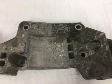 фото thumb №15, Лапи генератора vw golf iv 1.8t 06a903143p