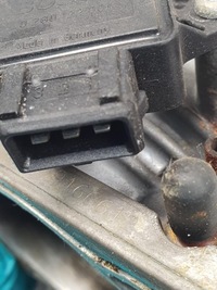 фото thumb №7, Дроссельная заслонка saab 900 ii 2.3 9166612