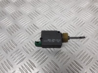 фото thumb №1, Привод замка центрального крышки audi a6 c5