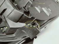 Tesla model 3 m3 17- лампа права перед передня eu 1077376-40-b Доставка, фото thumb