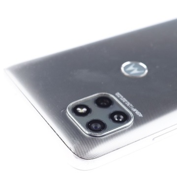 SMARTFON TELEFON MOTOROLA G 5G 4/64 XT2113-3 SREBRNY W ZESTAWIE KABEL USB