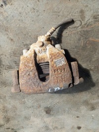 фото thumb №1, Суппорт тормозной левый перед mazda 5 1.8b 05r