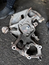 фото thumb №1, 116 mazda 6 ii gh поворотний кулак ступиця задня ліва