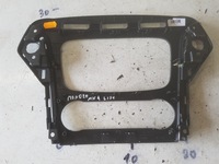 фото thumb №2, Ford mondeo mk4 lift 10r- рамка радио