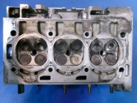 фото thumb №6, Vw polo 9n 1.2 головка двигуна 03e103373c bme вали