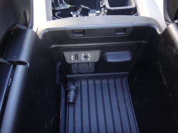 фото thumb №9, Подлокотник туннель средний bmw x5 f15 x6 f16 евро чёрная кожа edrive