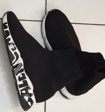 НОСКИ BALENCIAGA SILENT RUNNING как новые