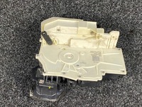 фото thumb №13, Audi a6 c8 замок дверь левый 4k0839015q