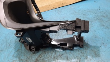 фото thumb №9, Рамка туннеля среднего volvo v60 s60 10-18r