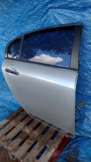 фото thumb №1, Hyundai genesis sedan 2008-2013 дверь задняя правое левая левый правый задняя задние