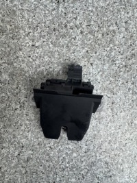 фото thumb №5, Замок кришки багажника volvo v40 ii 2012-2018r 31440245