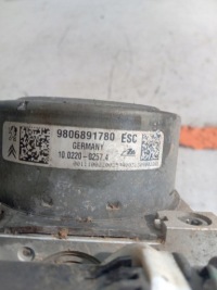 фото thumb №4, Peugeot 208 насос abs 9806891780