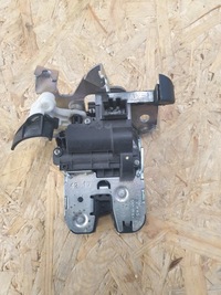 фото thumb №1, Замок крышки багажника audi a4 b9