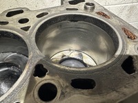 фото thumb №5, Блок двигуна dół wał поршні trafic vivaro 2,0 dci m9r 859