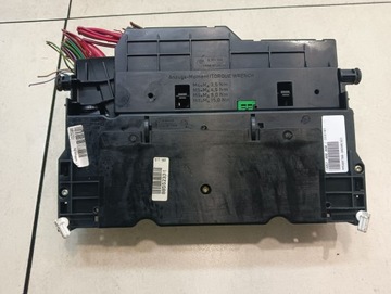 фото thumb №5, Коробка запобіжників bmw e46 1.9 8364540