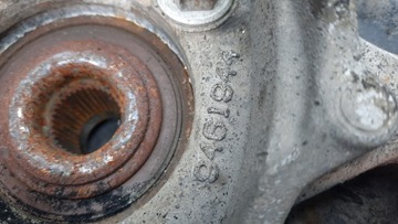 фото thumb №6, Поворотна опора права 9461944 volvo v70 ii 00-07r 2.4b 140km