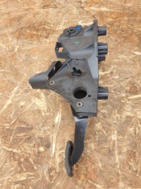 фото thumb №2, Renault clio v педаль тормоза 465014942r