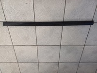 фото thumb №1, Молдинг двері volvo s40 v50 правий перед lift нижня