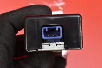 фото thumb №8, Блок управления модуль дверь 89740-05070 toyota avensis t27 универсал рестайлинг 15-20