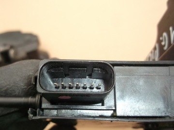 фото thumb №6, Citroen c4 picasso ii замок дверь перед 7 pin