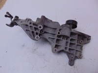 фото thumb №8, Кронштейн основа генератора vw passat b7 2.0 tdi cff 03l903143q