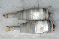 фото thumb №1, Подушка амортизатор задняя p / l discovery 3 iii