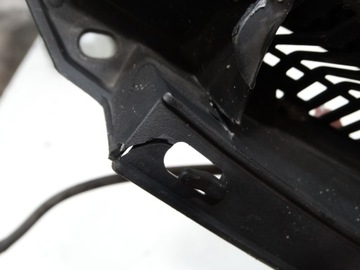 фото thumb №13, Панель под лобовым стеклом пластиковый peugeot 108 citroen c1 toyota aygo ii 55781-0h080