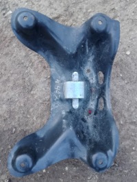 фото thumb №1, Кронштейн коробки передач mercedes w447