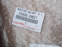 фото thumb №11, Toyota aygo x молдинг крыльев правое зад 75605-0h021 новый оригинал
