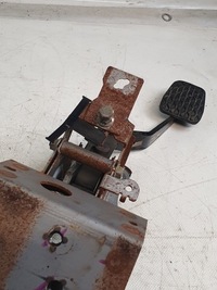 фото thumb №11, Педаль тормоза mazda 6 i gg 02-05r.