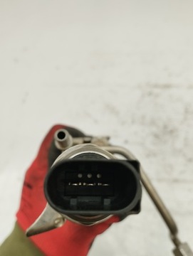 фото thumb №11, Bmw e87 планка вприскувальний 7562474