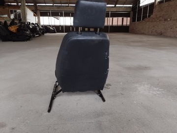 фото thumb №6, Aixam city iii 2015 перед сторона левая сиденье переднее водителя