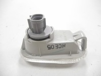 фото thumb №6, Поворотник боковой белый r=l mitsubishi l200 оригинальный номер 8351a041