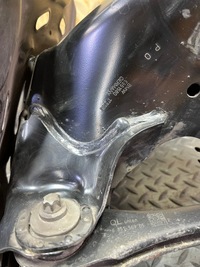 фото thumb №6, Поворотный кулак правый задняя bmw x1 f48 fwd 6851580