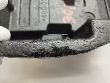 фото thumb №9, Audi q7 4l uk вкладка наповнювач багажника 4l0012109