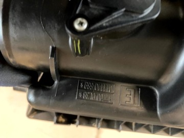 фото thumb №14, 15- toyota hilux viii корпус фільтра повітря 17700-0l38 витратомір