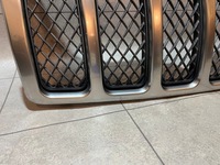 фото thumb №6, Jeep grand cherokee wk решітка радіатора overland оригінал ładna