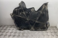 Купить Левая накладка подвеска audi a4 8w2, b9 8w0825217a 2.0l дизель 110kw 2015, фото thumb